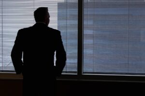 マッチングアプリは何曜日に始めるのがベスト？
